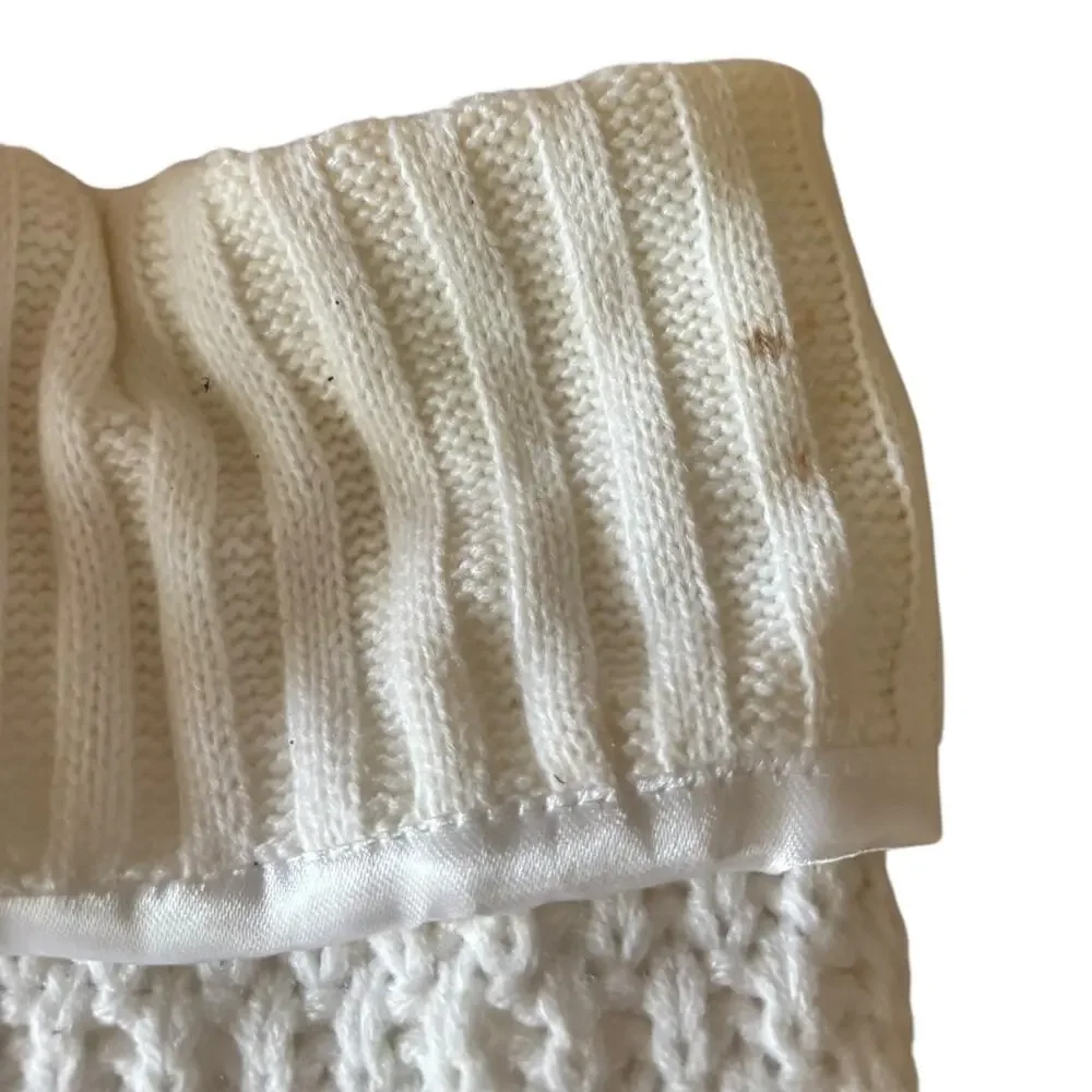Wondershop Monogram Stocking White Knit R Letter